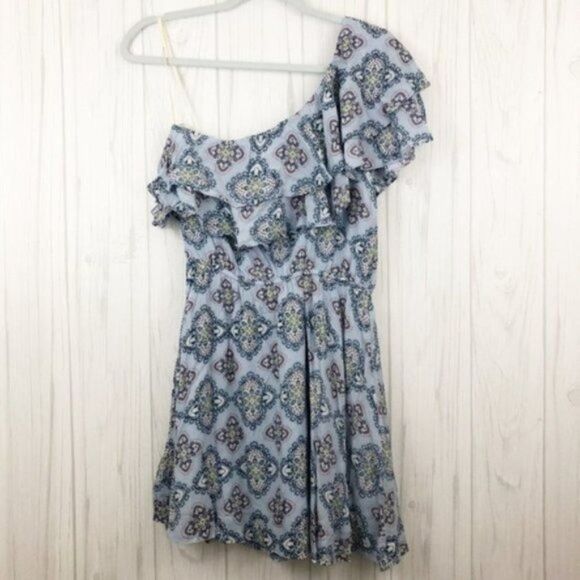 MOON RIVER Floral One-Shoulder Dress - Picture 8 of 8